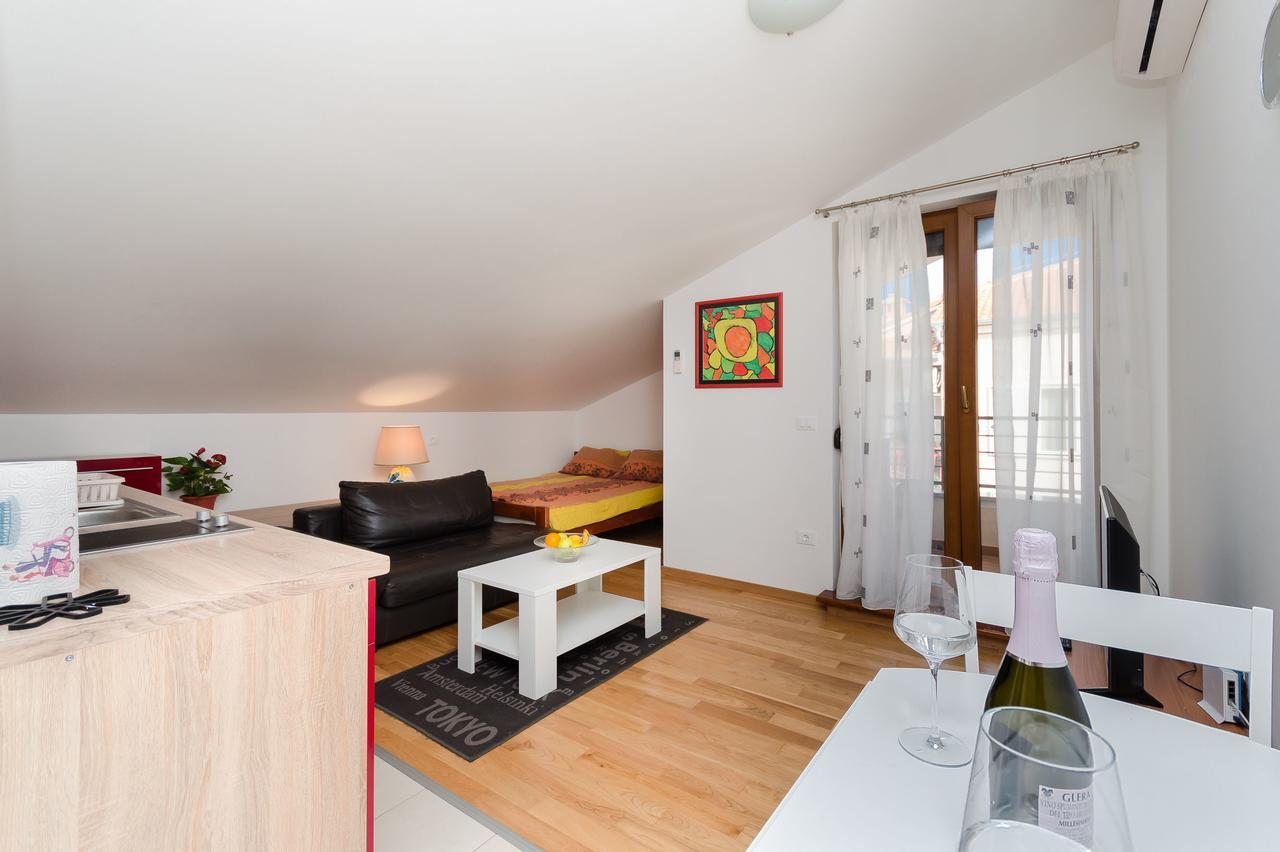 Apartment Goran 로비니 외부 사진
