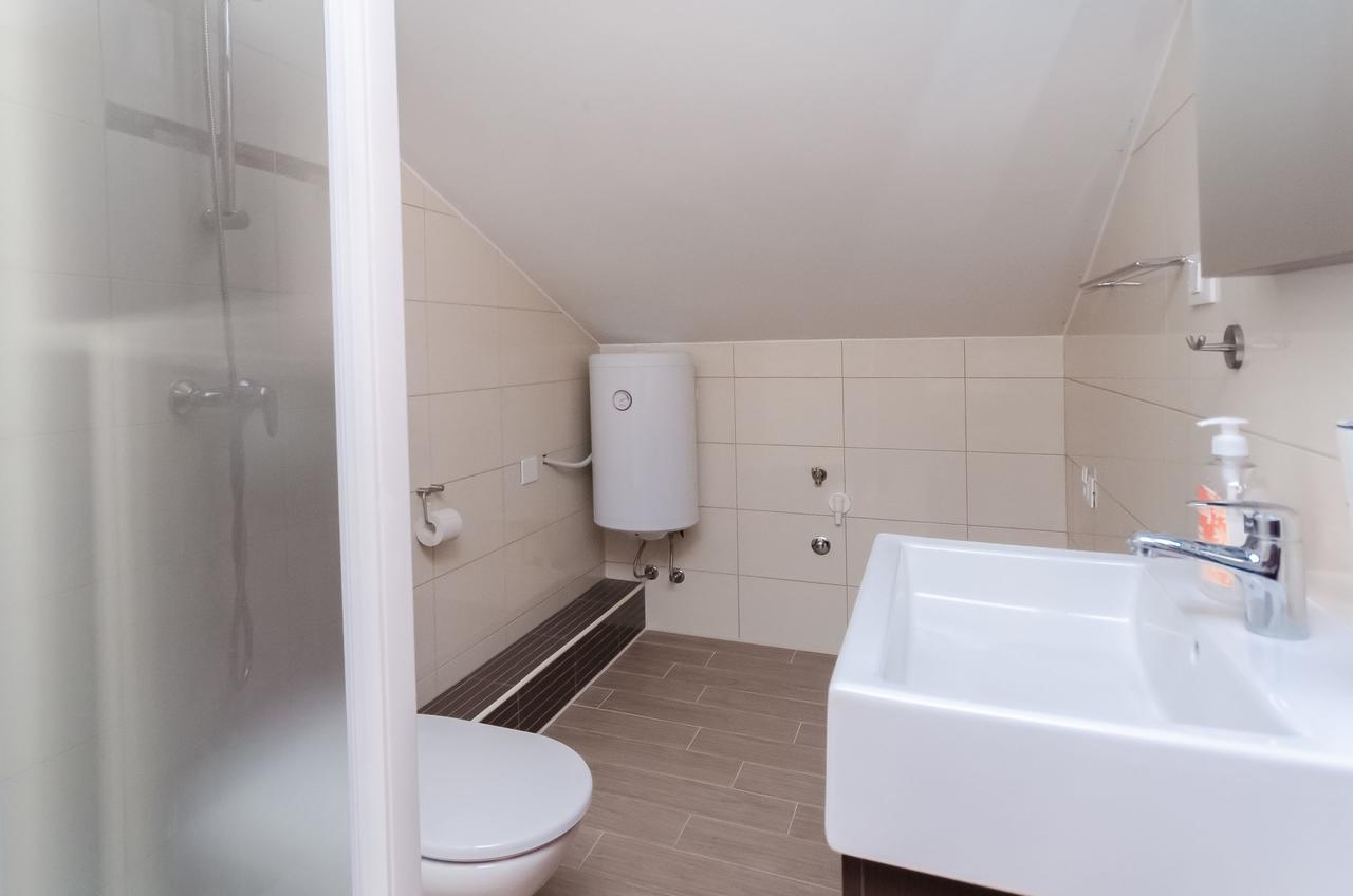 Apartment Goran 로비니 외부 사진
