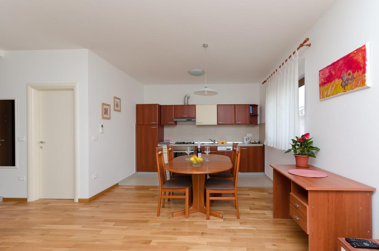 Apartment Goran 로비니 외부 사진