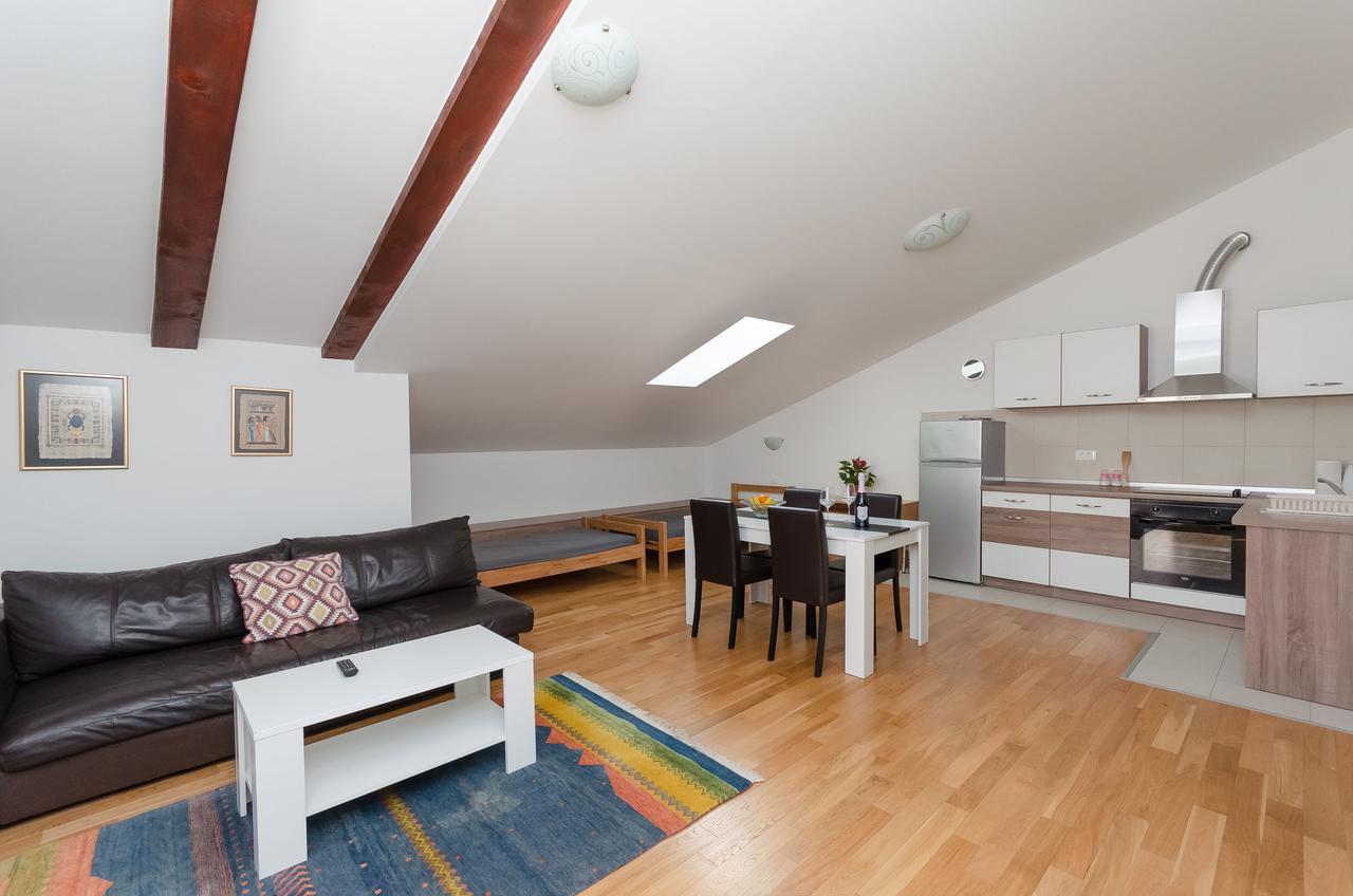 Apartment Goran 로비니 외부 사진