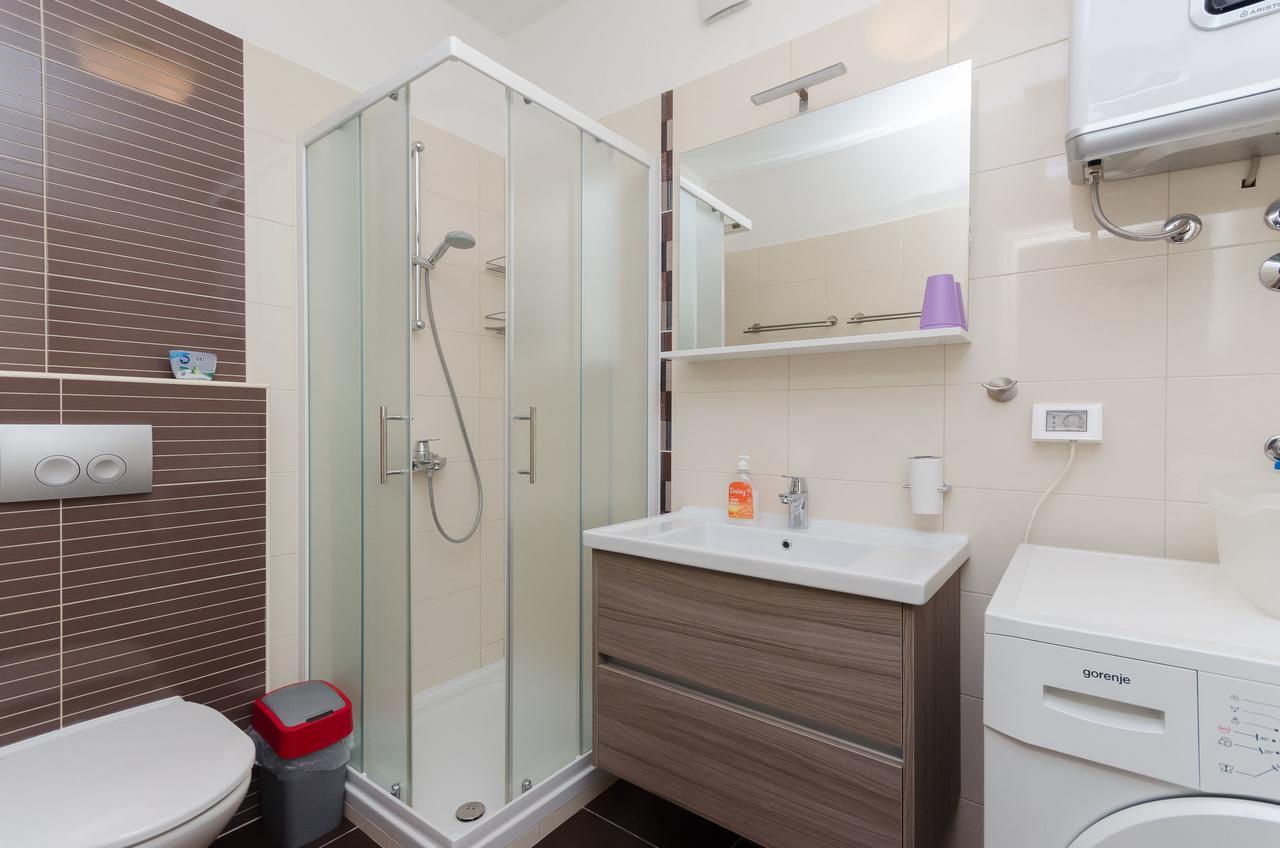 Apartment Goran 로비니 외부 사진